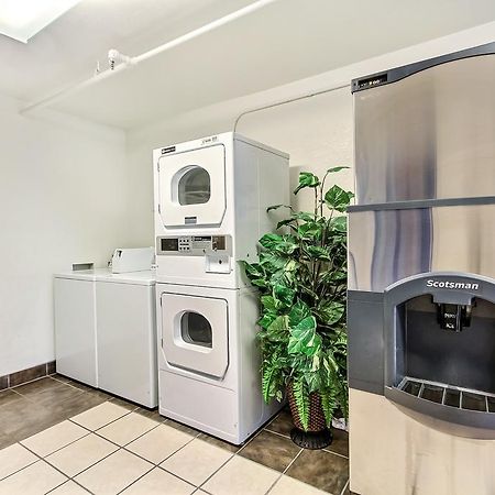 Motel 6-Watsonville, Ca - Monterey Area מראה חיצוני תמונה