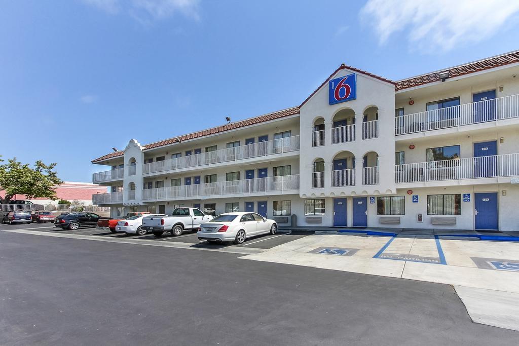 Motel 6-Watsonville, Ca - Monterey Area מראה חיצוני תמונה
