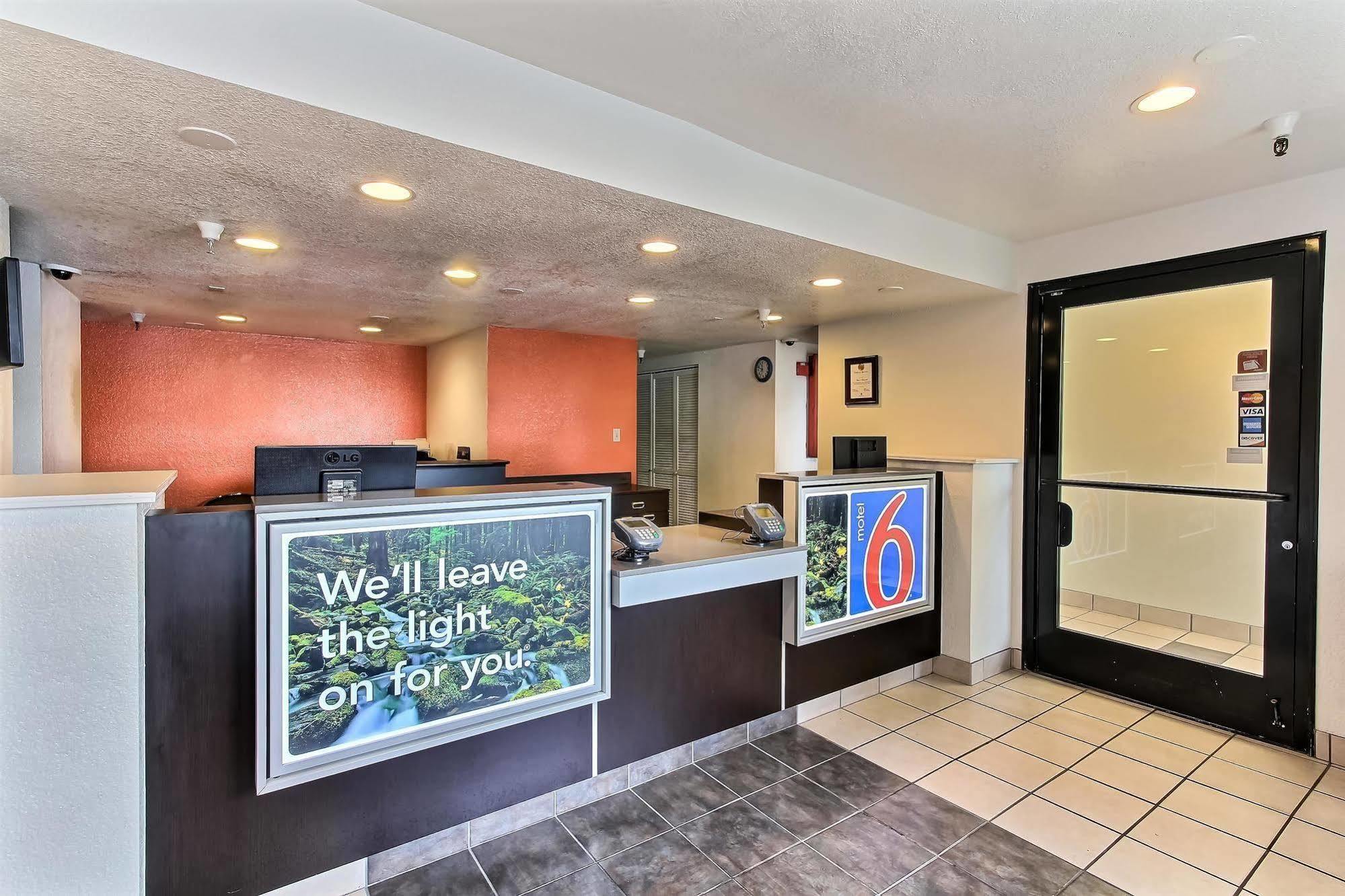 Motel 6-Watsonville, Ca - Monterey Area מראה חיצוני תמונה