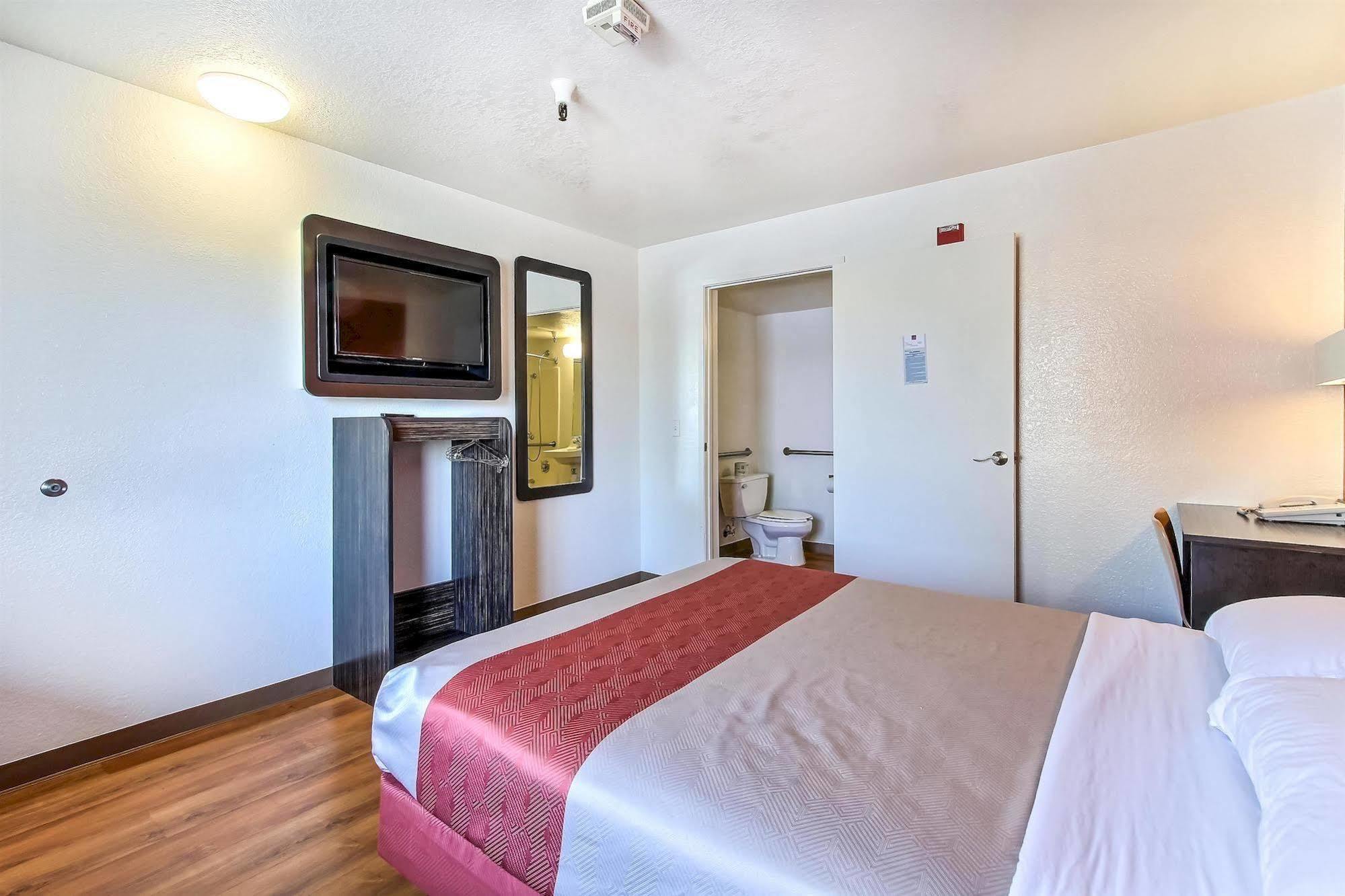 Motel 6-Watsonville, Ca - Monterey Area מראה חיצוני תמונה
